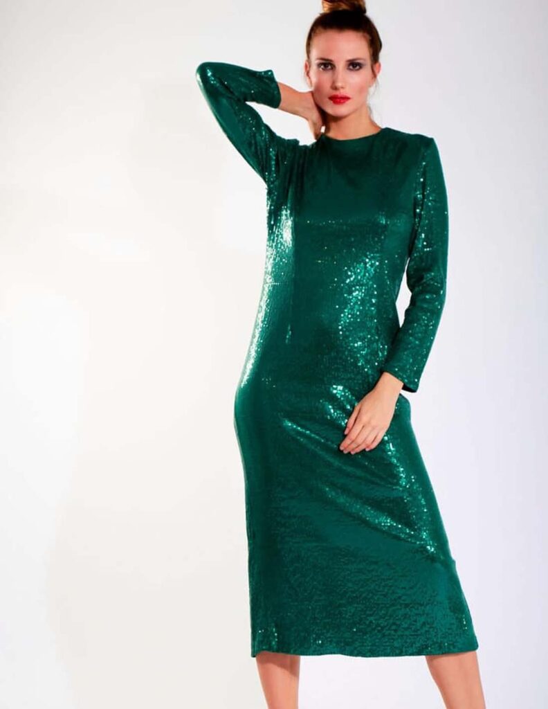 vestido de largo midi verde esmeralda con paillettes mordisco de mujer