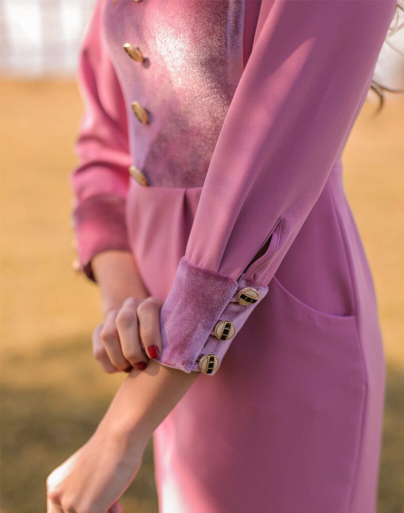 vestido coctel tercipelo rosa meryfor invitadisima