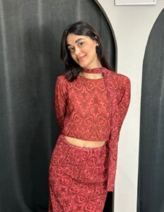 vestido midi de invitada palabra de honor con top lauren lynn