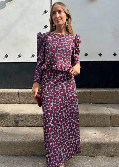 conjunto-de-top-y-falda-con-estampado-de-flores-buganvilla-laurenlynn conjunto-de-top-y-falda-con-estampado-de-flores-buganvilla-laurenlynn