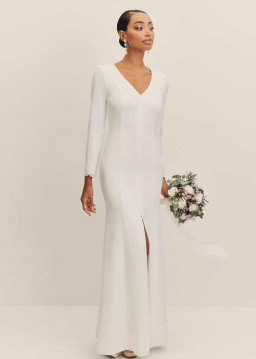 vestido-de-novia-largo-con-escote-en-pico-y-hombreras-miphai